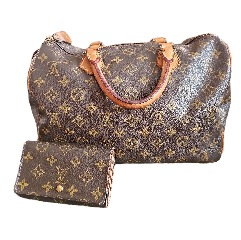 Authentic Louis Vuitton Brown Monogram Travel Bag Vintage with Free Wallet